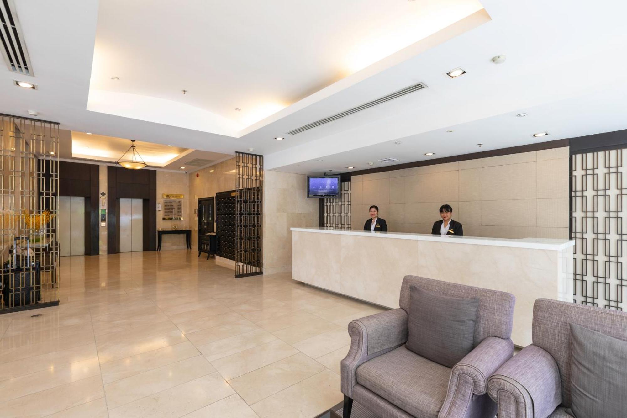 ケープ ハウス ランスアン ホテル バンコク都 エクステリア 写真 Lobby