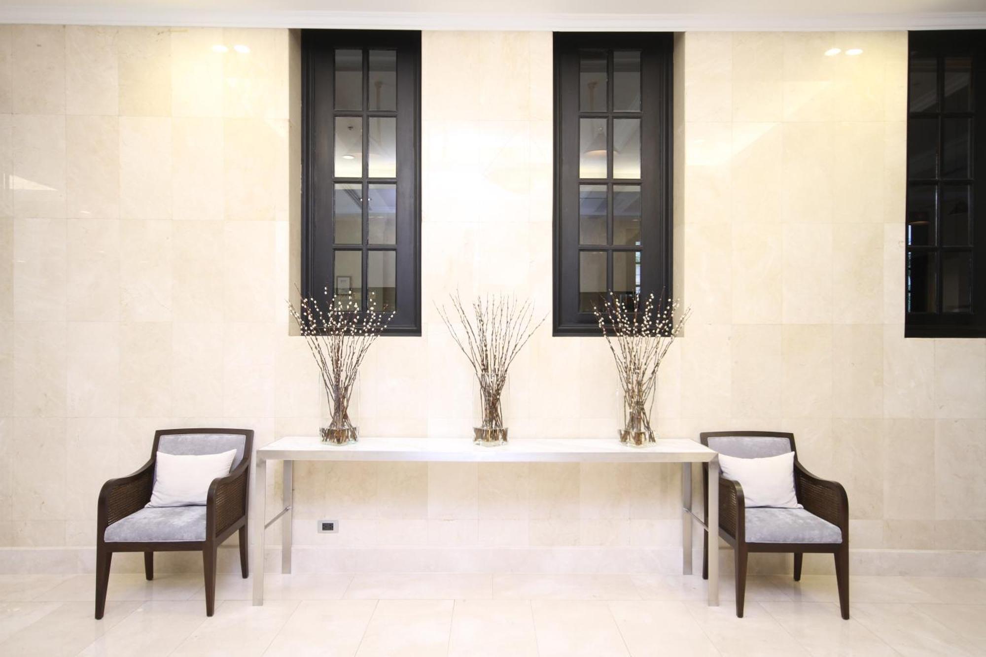 ケープ ハウス ランスアン ホテル バンコク都 エクステリア 写真 Interior of the hotel